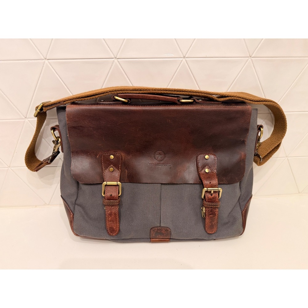Aaron‎ Leather Goods Prato Waxed Canvas Leather Messenger Bag Gray Crossbody